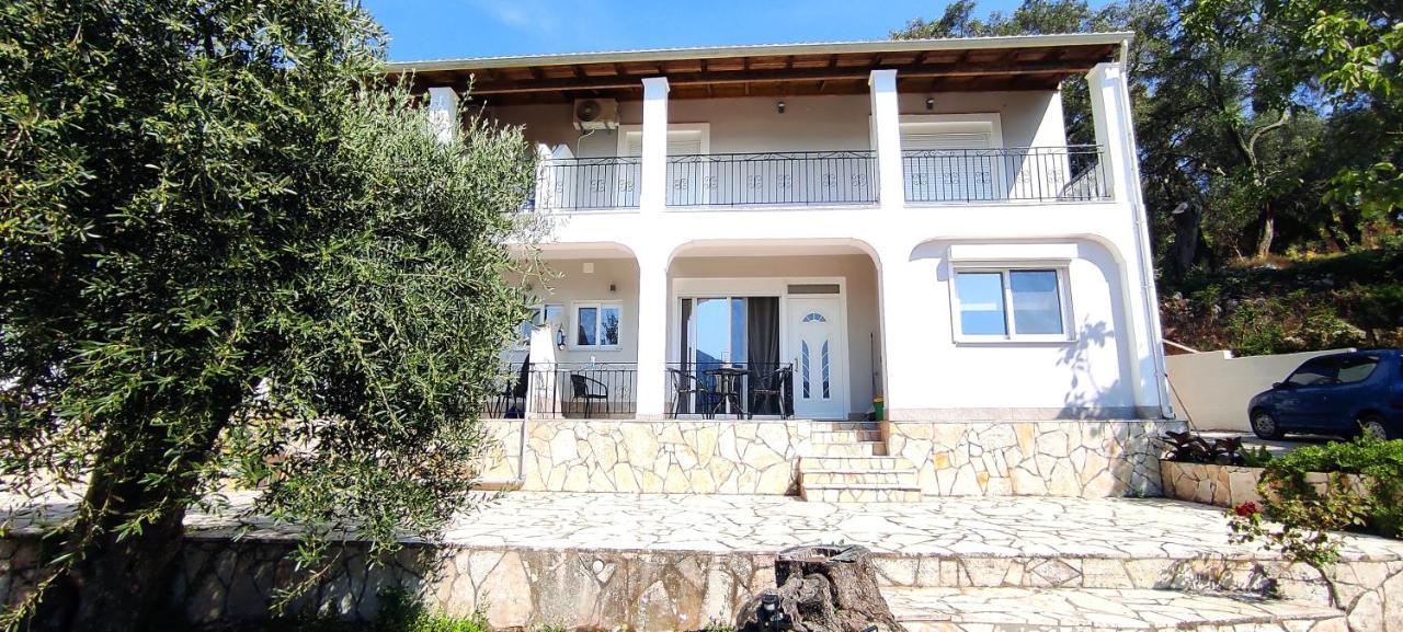 Corfu Sunset Family Apartment Liapades Exterior photo